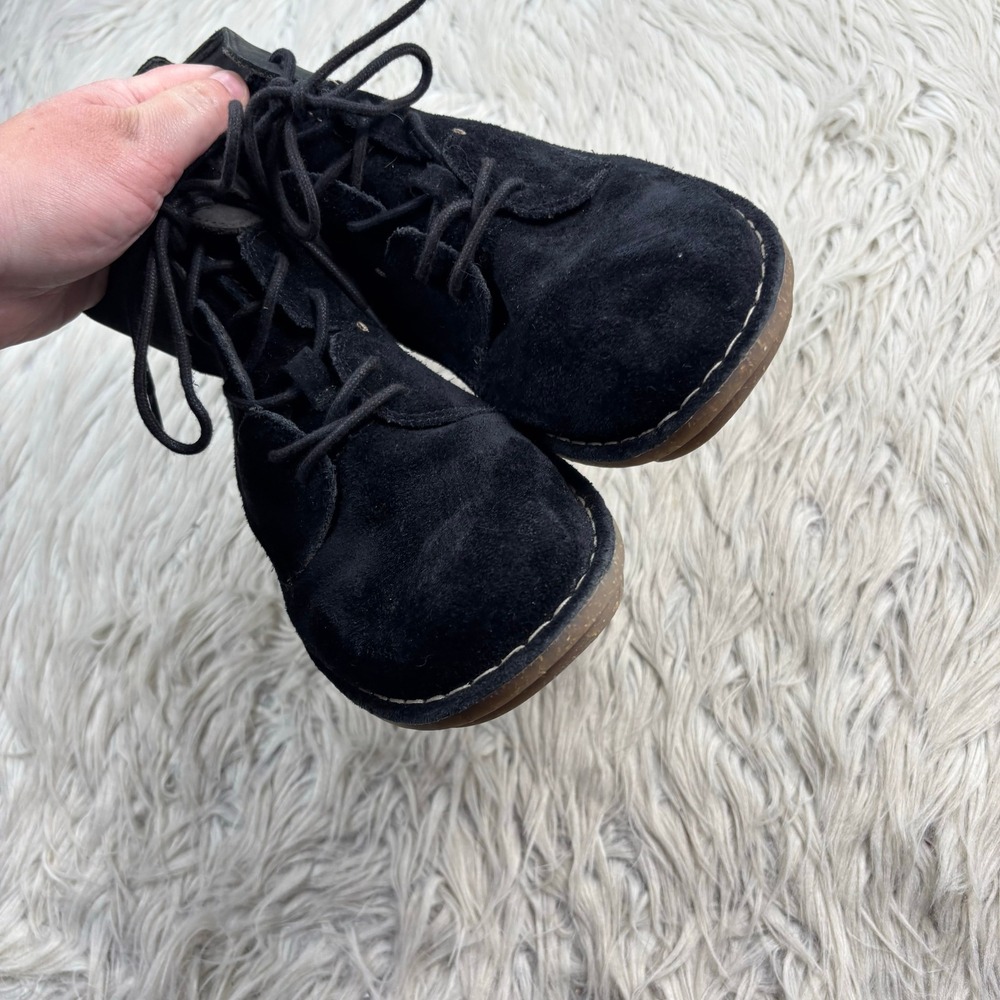 Clarks Women's 10 Black Suede Tamitha Key Ankle Boots Moccasin Boho Artsy - Picture 5 of 7